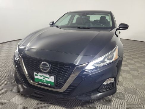 Used 2021 Nissan Altima 2.5 SR FWD image 15