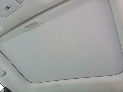 Used 2021 Toyota Prius XLE image 26