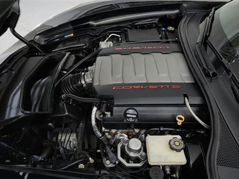 Used 2014 Chevrolet Corvette Stingray Convertible w/ 2LT Preferred Equipment Group image 15