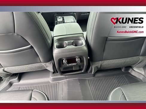 New 2026 Buick Enclave Sport Touring w/ Power Package AWD/4WD image 44