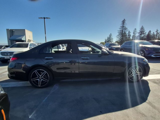 Used 2024 Mercedes-Benz C 300 4MATIC Sedan image 4