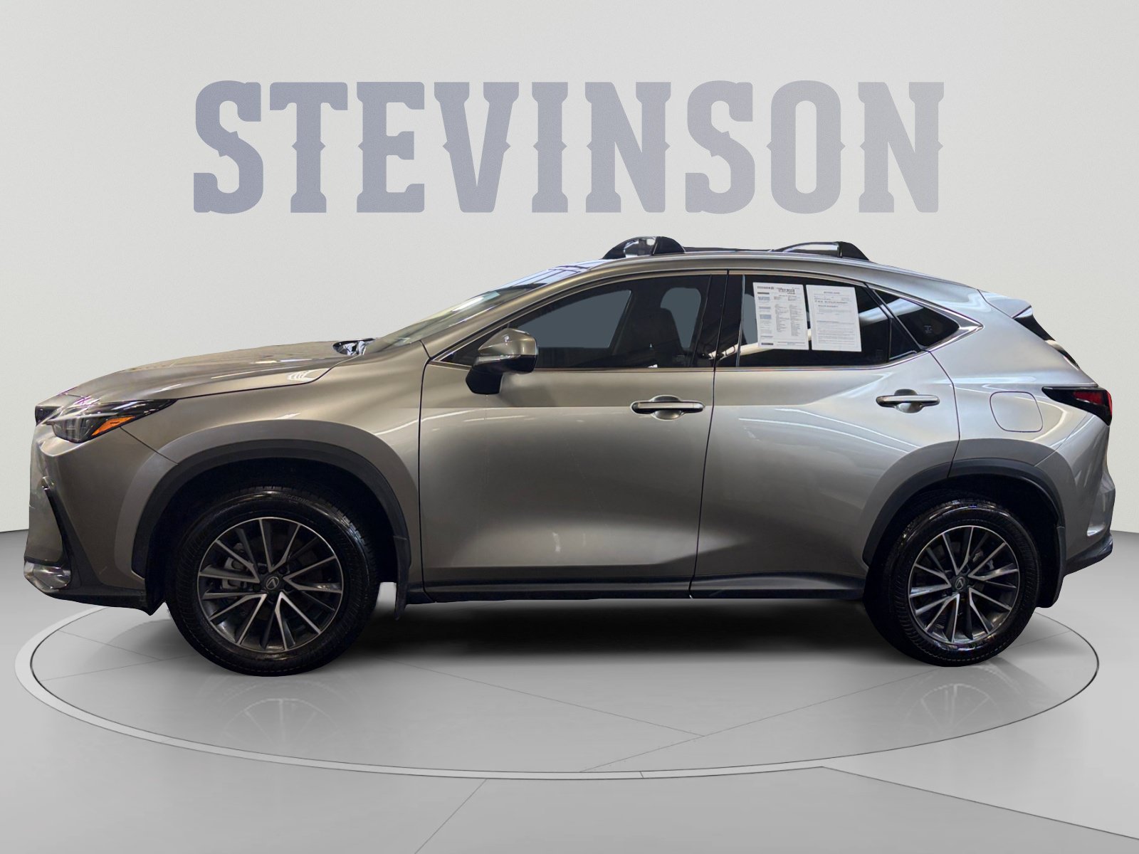 Used 2026 Lexus NX 350h AWD w/ Accessory Package (2T) image 2