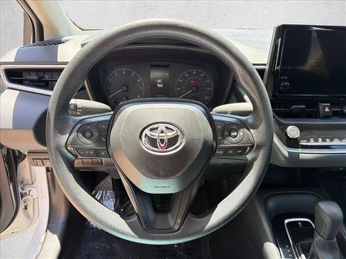 Used 2024 Toyota Corolla LE FWD image 14