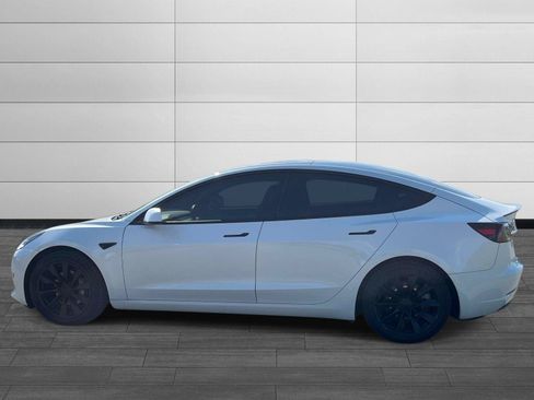 Used 2022 Tesla Model 3 Long Range AWD/4WD image 6