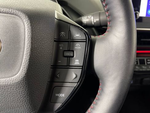 Used 2023 Toyota Prius Prime FWD image 29