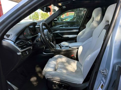 Used 2018 BMW X5 M AWD/4WD image 12