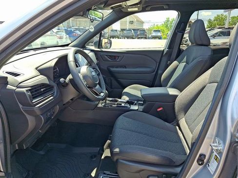 Used 2026 Subaru Forester Premium AWD/4WD image 14