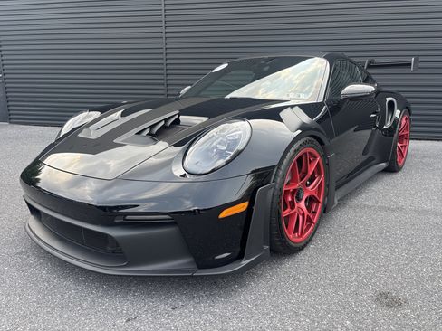Certified 2025 Porsche 911 GT3 RS RWD image 1