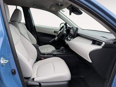 Certified 2026 Toyota Corolla Cross LE w/ Black Badges Package (TMS) image 15