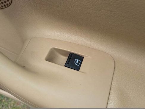 Used 2008 Volkswagen Jetta Sedan image 35