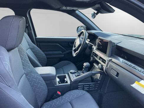 New 2026 Toyota Tacoma SR5 image 15