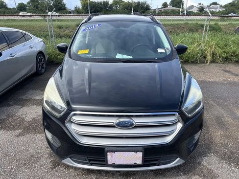 Used 2018 Ford Escape SE FWD image 5