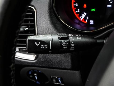 Used 2020 Dodge Durango R/T w/ Blacktop Package AWD/4WD image 42