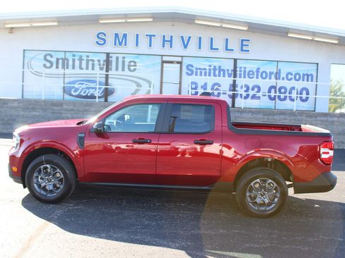 New 2025 Ford Maverick XLT w/ XLT Luxury Package image 2