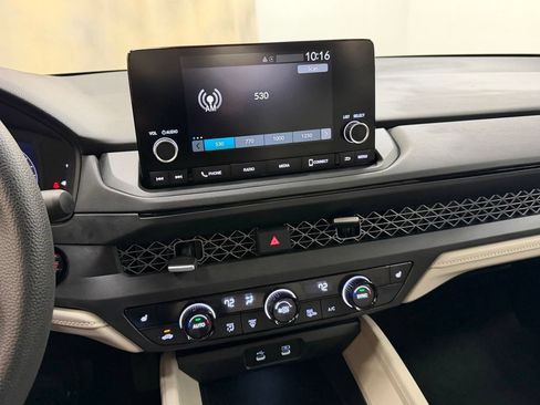 Used 2023 Honda Accord EX image 25