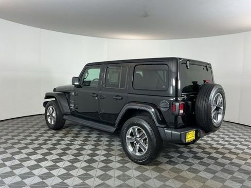 Used 2021 Jeep Wrangler Unlimited Sahara w/ Uconnect 4C Nav & Sound Group AWD/4WD image 7