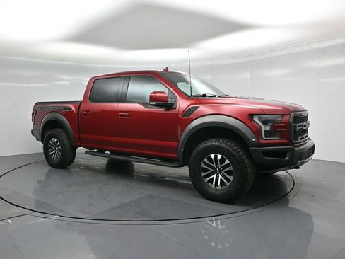 Certified 2019 Ford F150 Raptor w/ Equipment Group 802A Luxury image 24