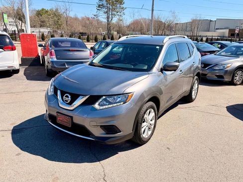 Used 2016 Nissan Rogue SV w/ SV Premium Package image 1