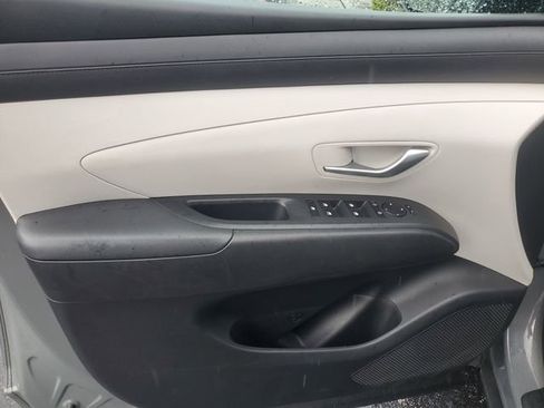 Certified 2025 Hyundai Tucson SEL image 8