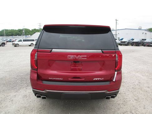 New 2026 GMC Yukon AT4 Ultimate AWD/4WD image 5