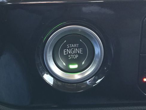 Used 2023 GMC Sierra 1500 Elevation image 22