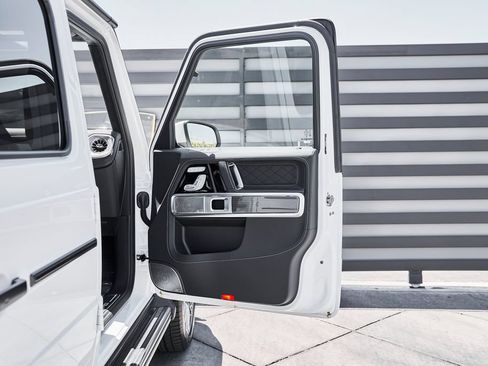 Used 2026 Mercedes-Benz G 63 AMG 4MATIC image 24