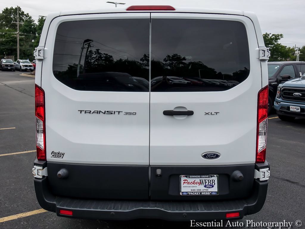 Used 2015 Ford Transit 350 XLT RWD image 6
