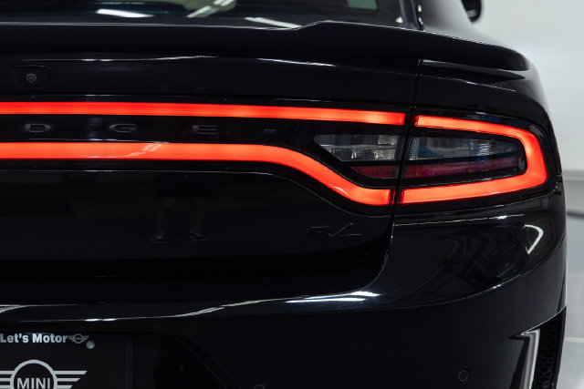 Used 2023 Dodge Charger R/T w/ Blacktop Package RWD image 8