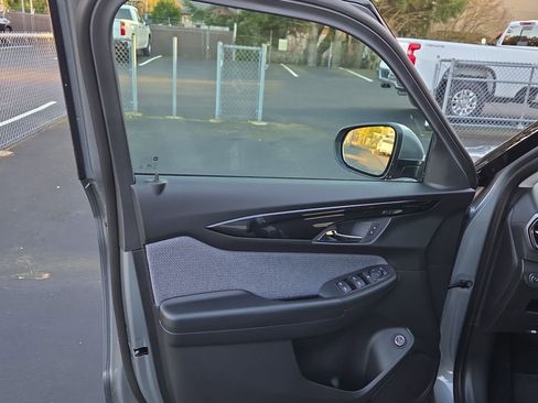 New 2026 Chevrolet TrailBlazer LT w/ Convenience Package image 17