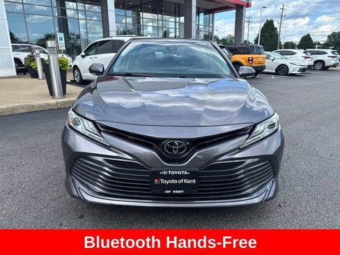 Used 2019 Toyota Camry XLE w/ Navigation Package FWD image 10
