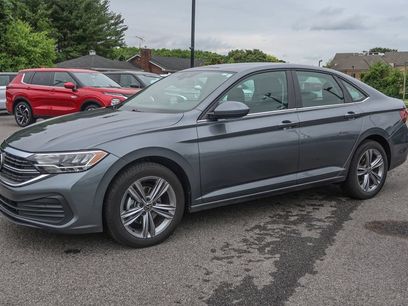 Used 2024 Volkswagen Jetta SE