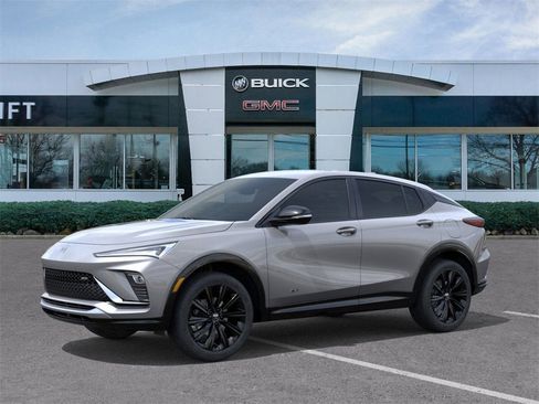 New 2026 Buick Envista Sport Touring image 2