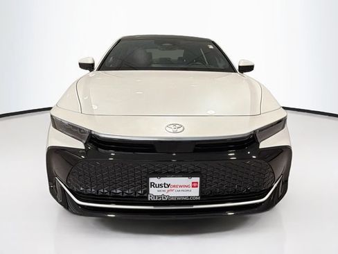 Certified 2024 Toyota Crown Platinum AWD/4WD image 2