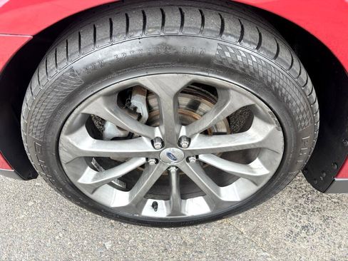 Used 2014 Ford Taurus Limited w/ Equipment Group 301A image 32