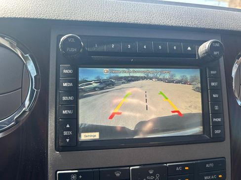 Used 2012 Ford F250 Lariat w/ Lariat Interior Pkg AWD/4WD image 15