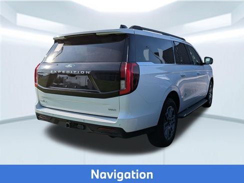 Used 2025 Ford Expedition Max Active AWD/4WD image 4