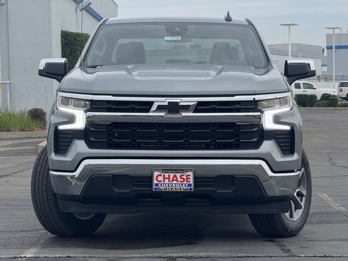 New 2026 Chevrolet Silverado 1500 LT RWD image 2