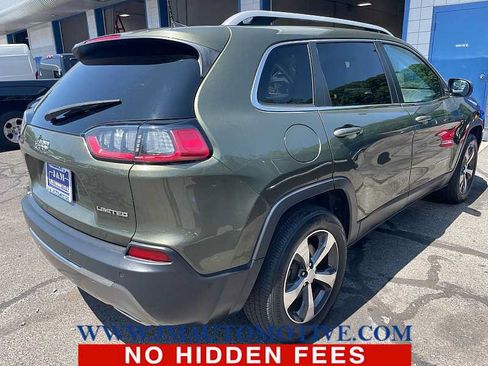 Used 2019 Jeep Cherokee Limited w/ Technology Group AWD/4WD image 3