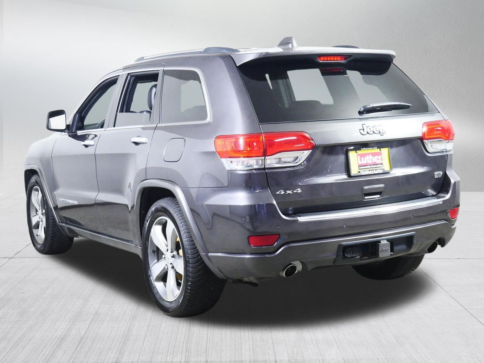 Used 2015 Jeep Grand Cherokee Overland AWD/4WD image 5