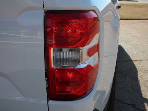 New 2025 Ford Maverick XLT image 11