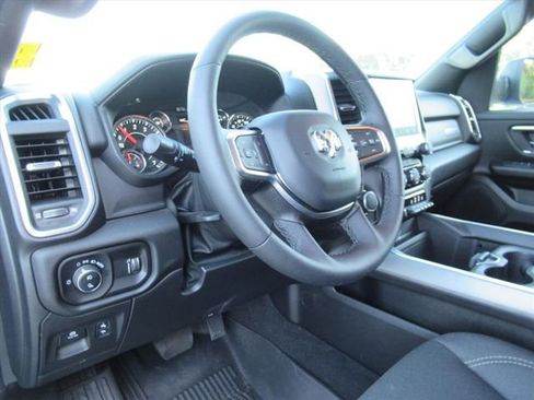 Certified 2025 RAM 1500 Big Horn AWD/4WD image 16