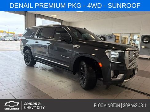Used 2021 GMC Yukon XL Denali w/ Denali Premium Package AWD/4WD image 1
