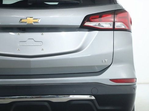 Used 2023 Chevrolet Equinox LT image 43