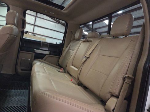 Used 2019 Ford F250 Lariat w/ Lariat Ultimate Package AWD/4WD image 82