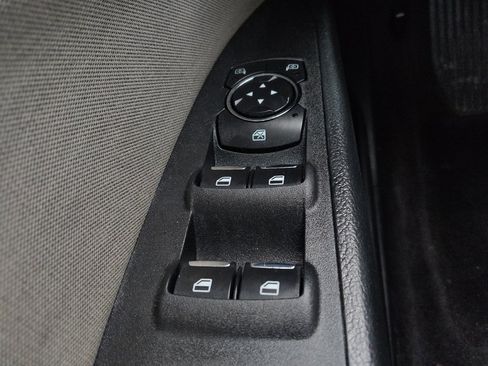 Used 2017 Ford Fusion S image 27