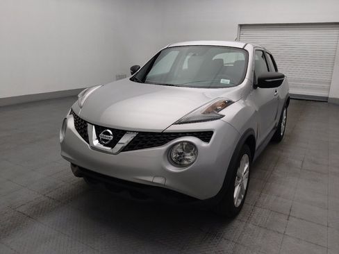 Used 2016 Nissan Juke S FWD image 15