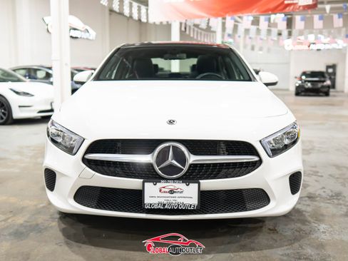 Used 2019 Mercedes-Benz A 220 4MATIC image 2