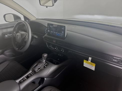 New 2026 Honda HR-V LX image 34