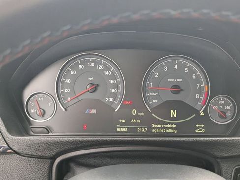 Used 2018 BMW M3 RWD image 18