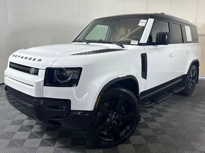 New 2025 Land Rover Defender 130 X-Dynamic SE
